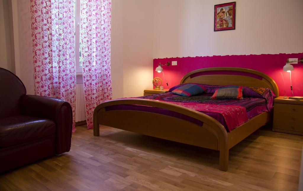 Laxmi Guesthouse B&B Genua Zimmer foto