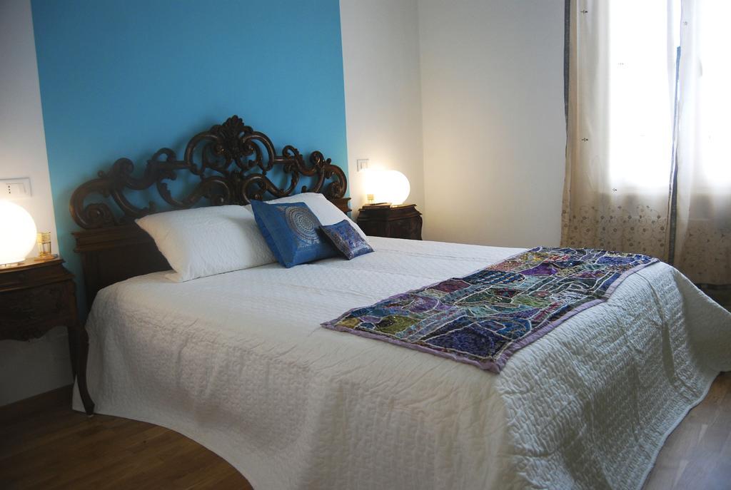 Laxmi Guesthouse B&B Genua Exterior foto